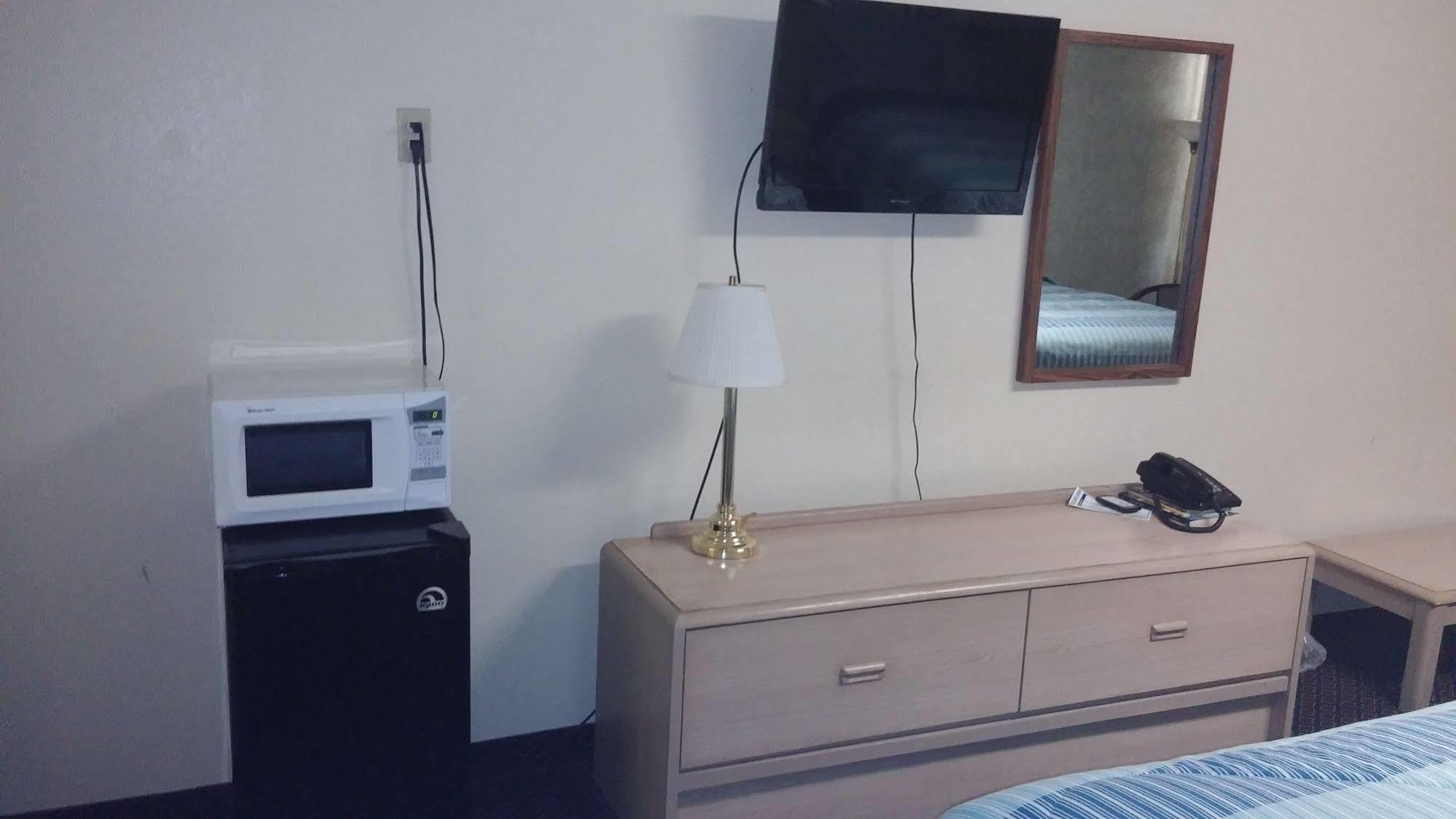 Budget Host Inn Eastland Eksteriør bilde